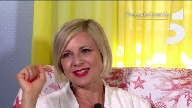 Antonella Elia si confessa: perché ha lasciato Pietro Antonella Elia si confessa: perché ha lasciato Pietro