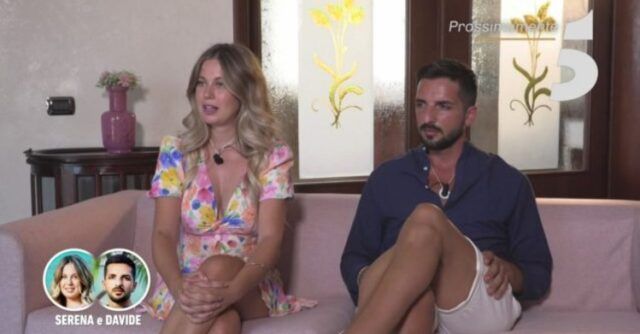 Temptation Island, Sofia e Amedeo: il falò che lascia tutti senza parole Temptation Island, Sofia e Amedeo: il falò che lascia tutti senza parole