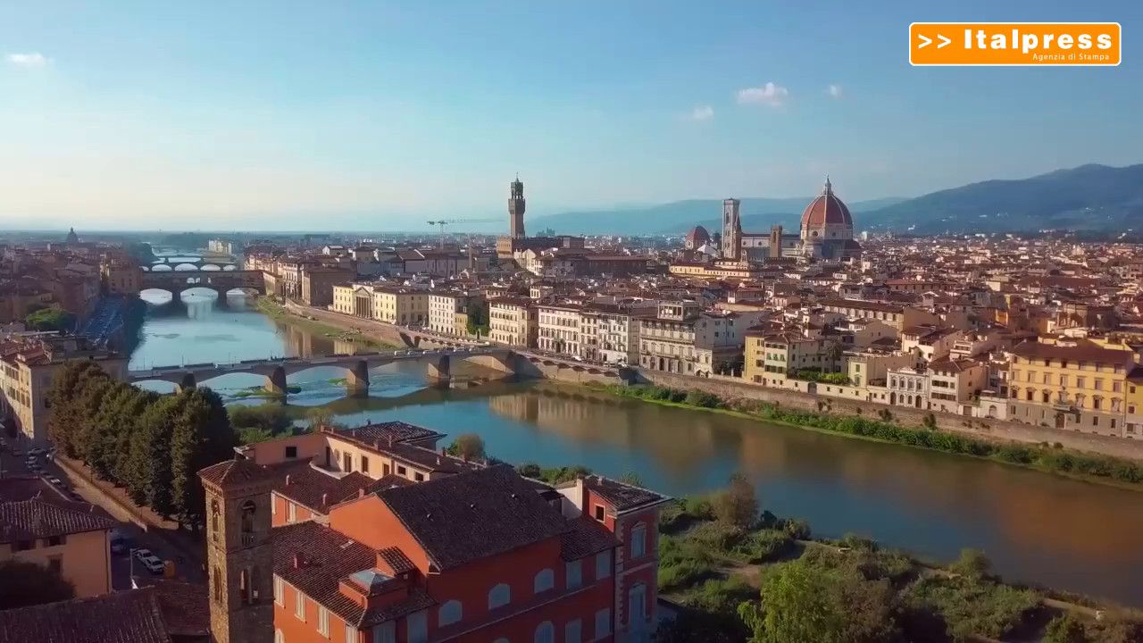 A Firenze Presenze Turistiche In Estate