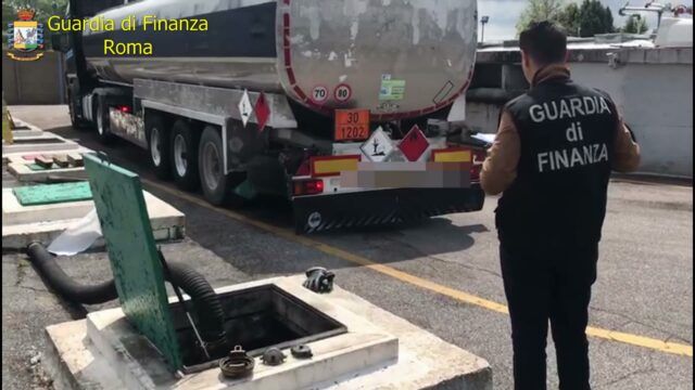 Roma, Contrabbando Di Carburante: Sequestrate Oltre 120 Tonnellate Di ...