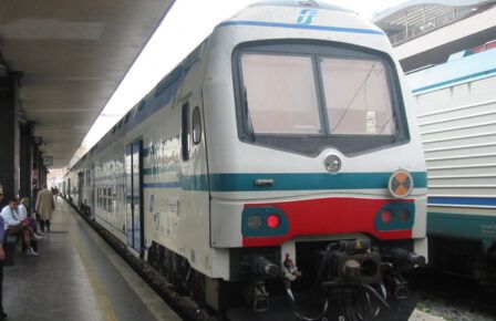 Stop Al Distanziamento Sui Treni, D'Amato: 'Roma é La Principale ...