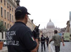 San Pietro urla vi ammazzo tutti