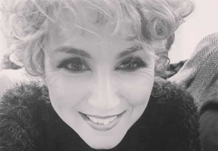 Maria Letizia Beneduce, chi è la violinista di Sanremo: età, carriera,  marito, figli, vita privata e Instagram