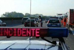 incidente sull'A12 morta una ragazza di 28 anni