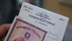 elezioni 25 settembre, scheda elettorale sbagliata