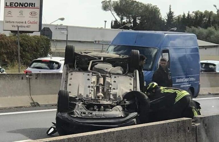 Terribile Incidente Sulla Pontina: Auto Si Ribalta, Traffico In Tilt