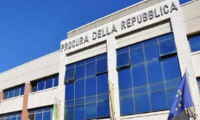 Due le inchieste della Procura di Roma, sono le persone indagate e 16 i dipendenti pubblici accusati di corruzione