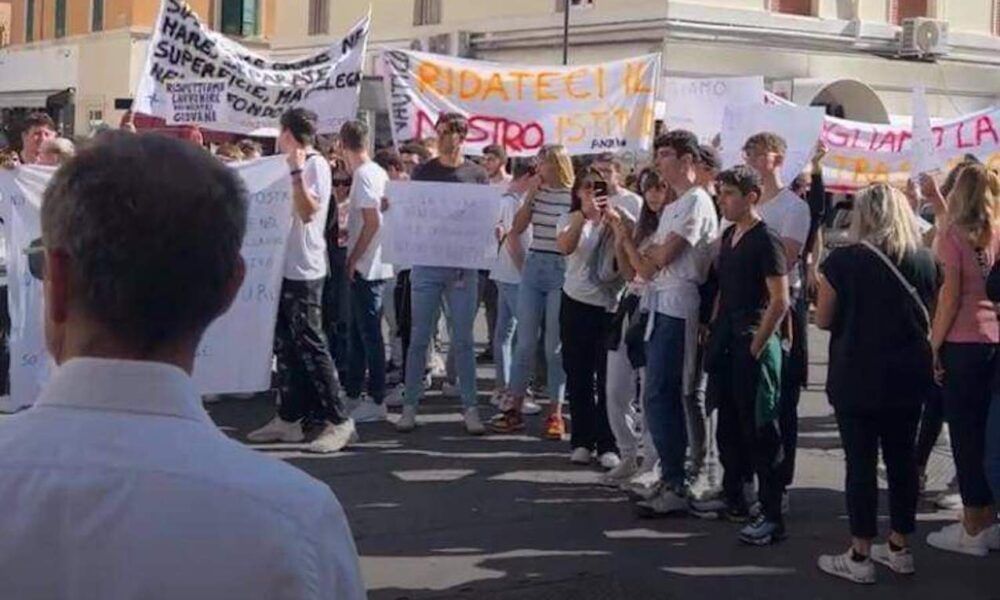 Roma, si prospetta una fine settimana difficile per la mobilità a causa di alcune manifestazioni che interesseranno la Capitale, cosa sapere.