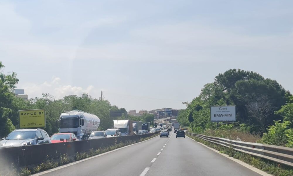 traffico incidente Pontina