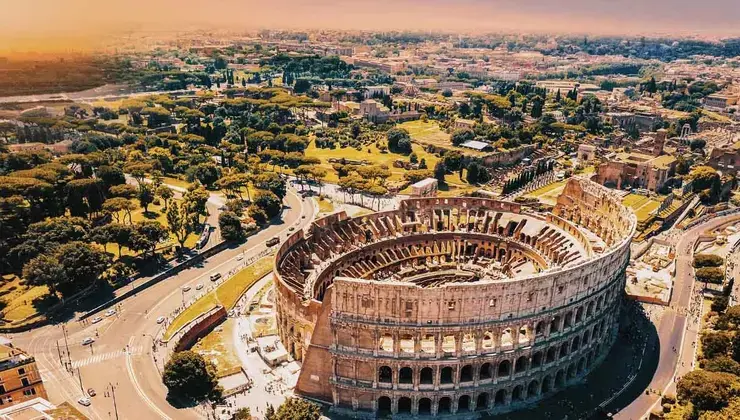 Colosseo dall'alto