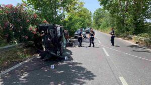 Test tossicologici per il 54enne che ha provocato l'incidente sulla via del Mare. Morta Rita Breccolini, 69 anni.