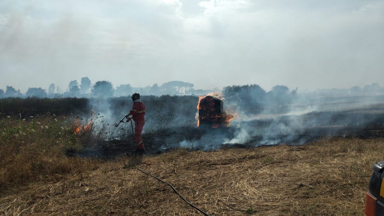 incendio a Castel Romano