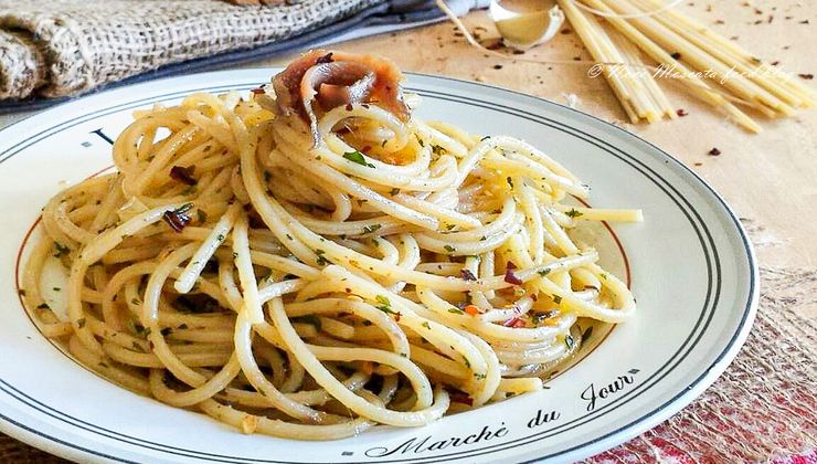 Spaghetti ajo e ojo alla romana