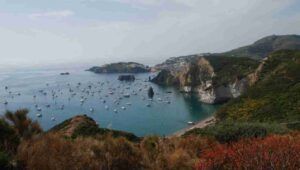 Spiaggia del Frontone a Ponza