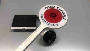 Telecamere sequestrate a Nuova Ostia