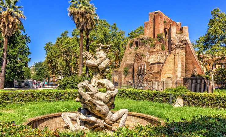 piazza più grande di roma