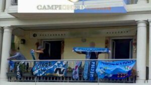 Latitante tradito dalla passione per il calcio: in fuga da 11 anni non ha saputo resistere nel festeggiare lo scudetto del Napoli a Corfù