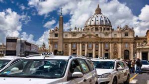 Il metodo di calcolo delle corse dei taxi all'interno del Comune di Roma, col supporto del tariffario deliberato dalla Giunta.