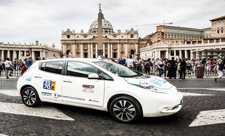 come mai a Roma mancano i taxi