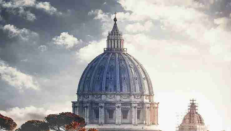 Cupolone della Basilica di San Pietro visto da via Piccolomini