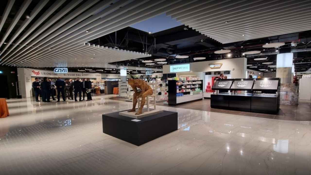 Chiude il centro commerciale Caput Mundi Mall a due passi dal Vaticano. Il 30 ottobre la società Gasak sarà sfrattata.