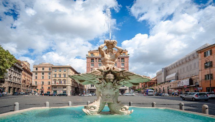 Fontana del Tritone