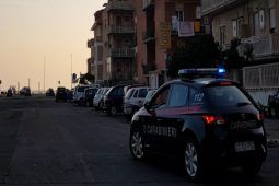 Controlli dei carabinieri a Ostia - www.IlCorrieredellacittà.com