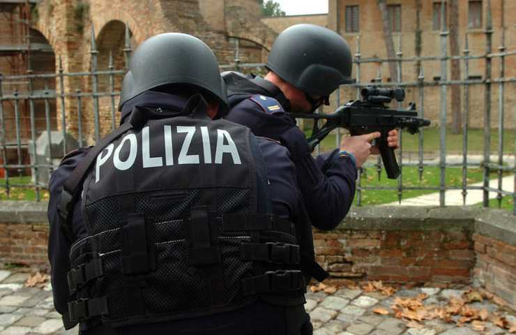 Squadra antiterrorismo della Polizia