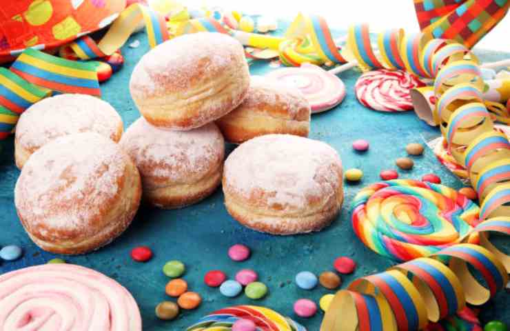 cosa si mangia a Roma a Carnevale