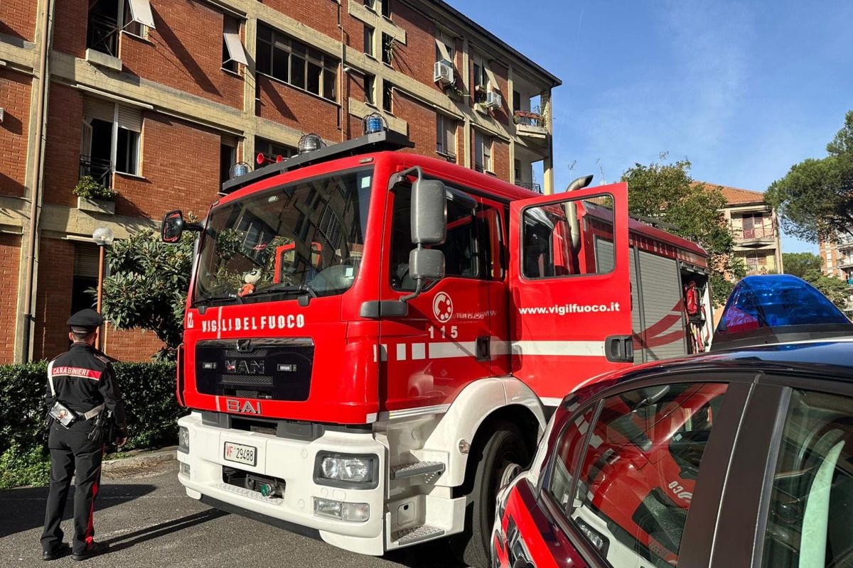 Incendio appartamento quartiere Alessandrino