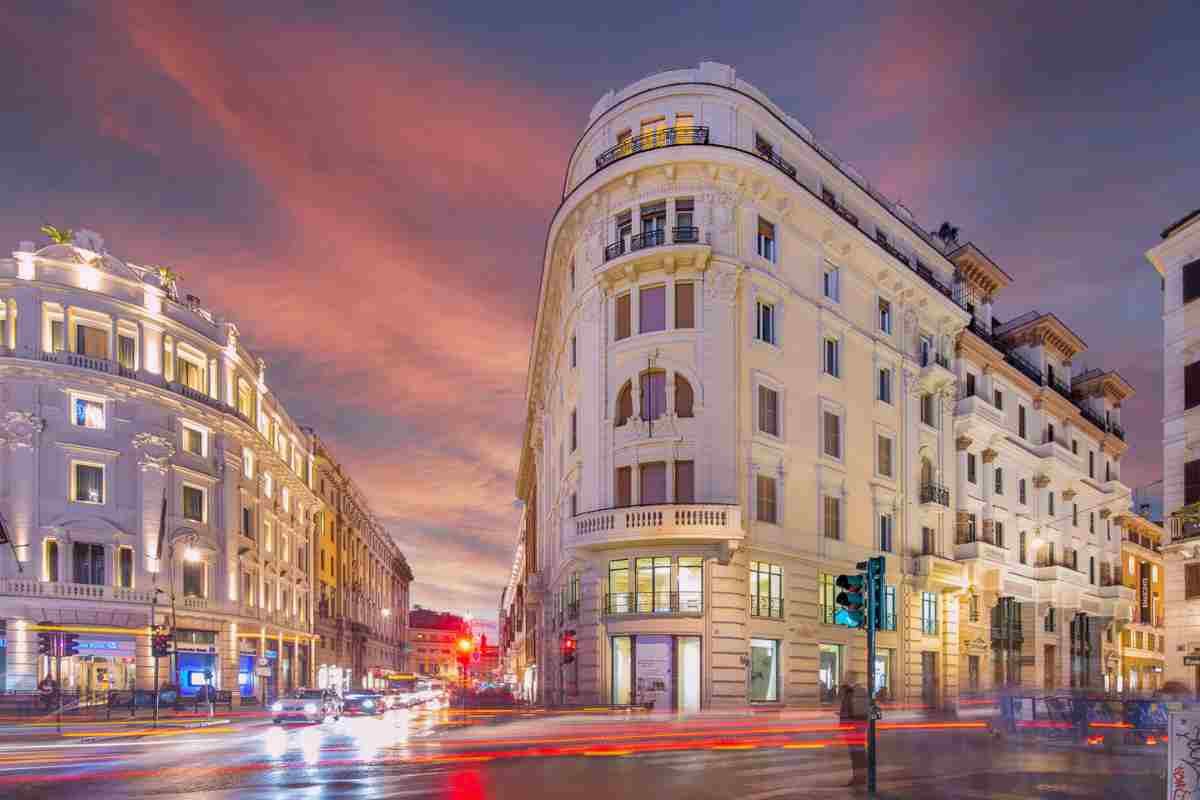 Via del Tritone a Roma