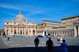 Le nuove regole per i dipendenti del Vaticano