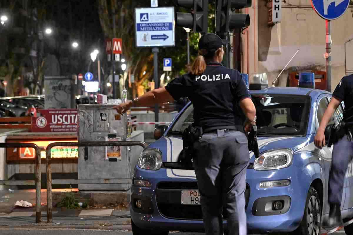 Polizia intervenuta per la rapina metro c giardinetti roma