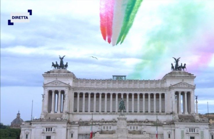 frecce tricolori oggi roma3
