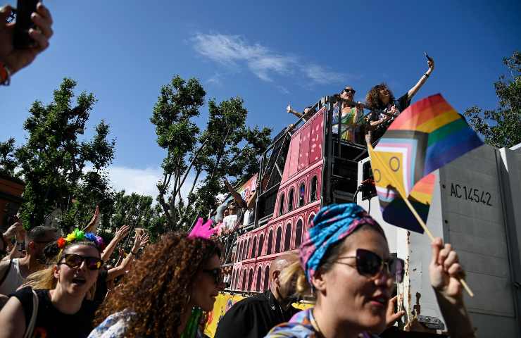 roma pride corteo