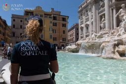 fontana di Trevi roma