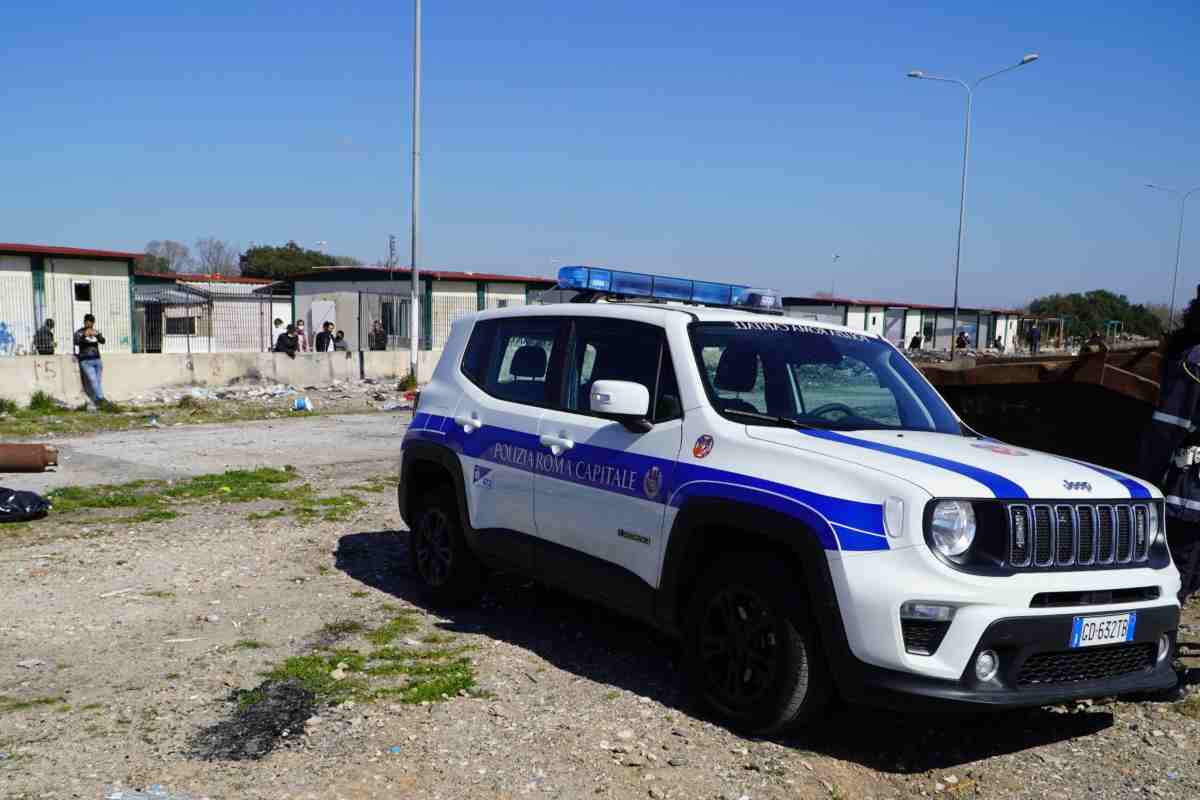 Polizia Locale al Campo nomadi di castel Romano