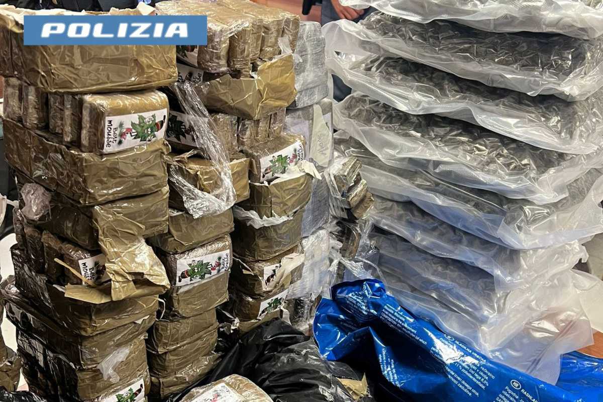 la droga trovata in auto