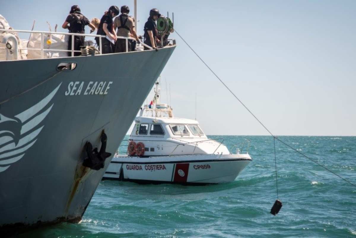 Trappole illegali per catturare polpi