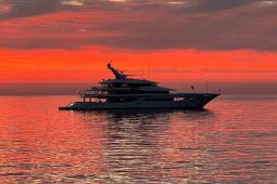 yacht micheal jordan ostia joy